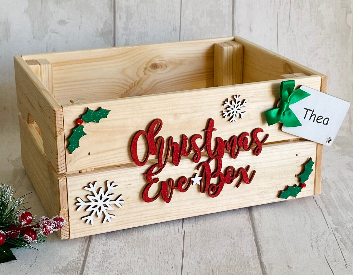 Holly & Snowflakes Personalised Christmas Eve Crate - Sweet Pea Wooden ...